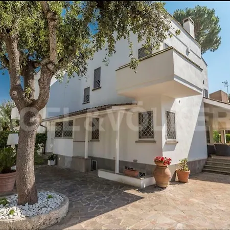 Bed & Breakfast Parco Fellini Fregene *